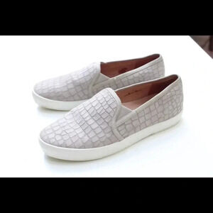 Joie slip on shoes